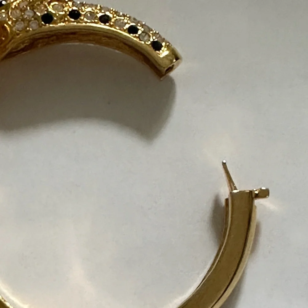 Vintage gold tone‎ rhinestone bangle bracelet leopard cheetah